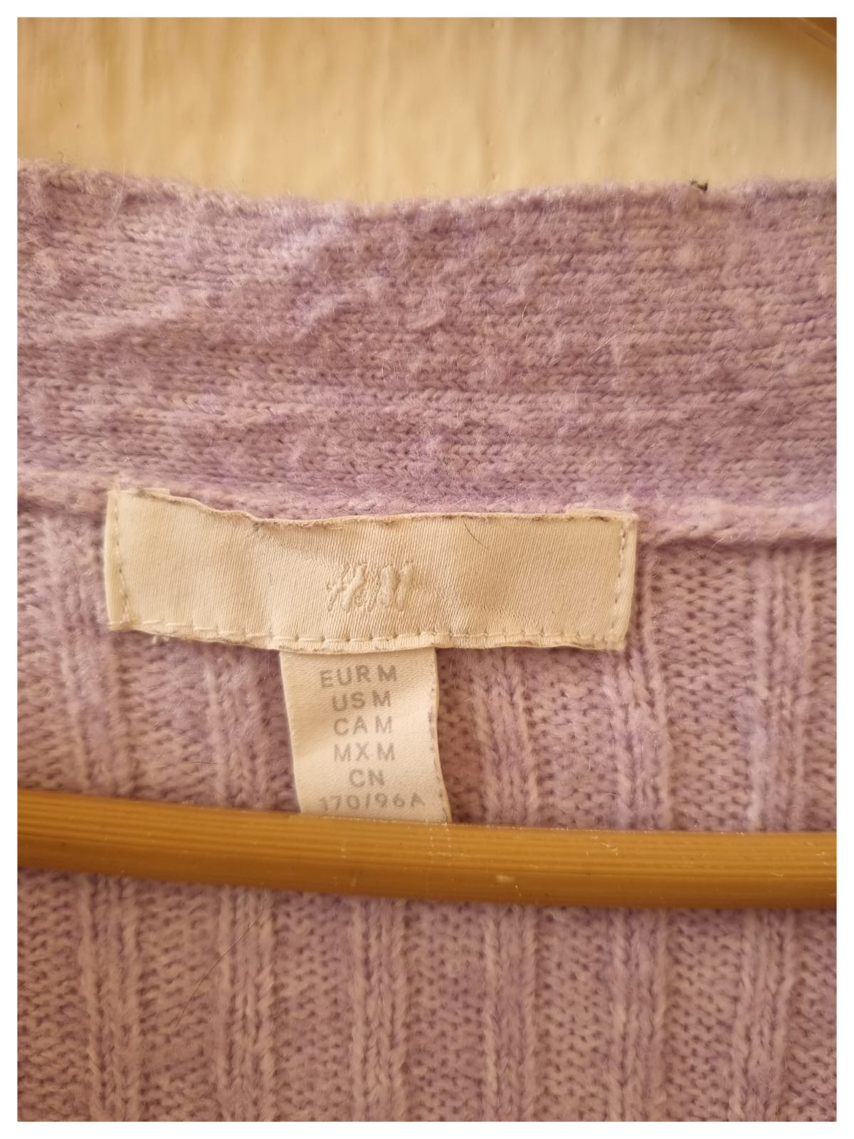 h&m wool button down cardigan – medium | chest 23″ | length 25″ h&m wool button down cardigan – medium | chest 23″ | length 25″