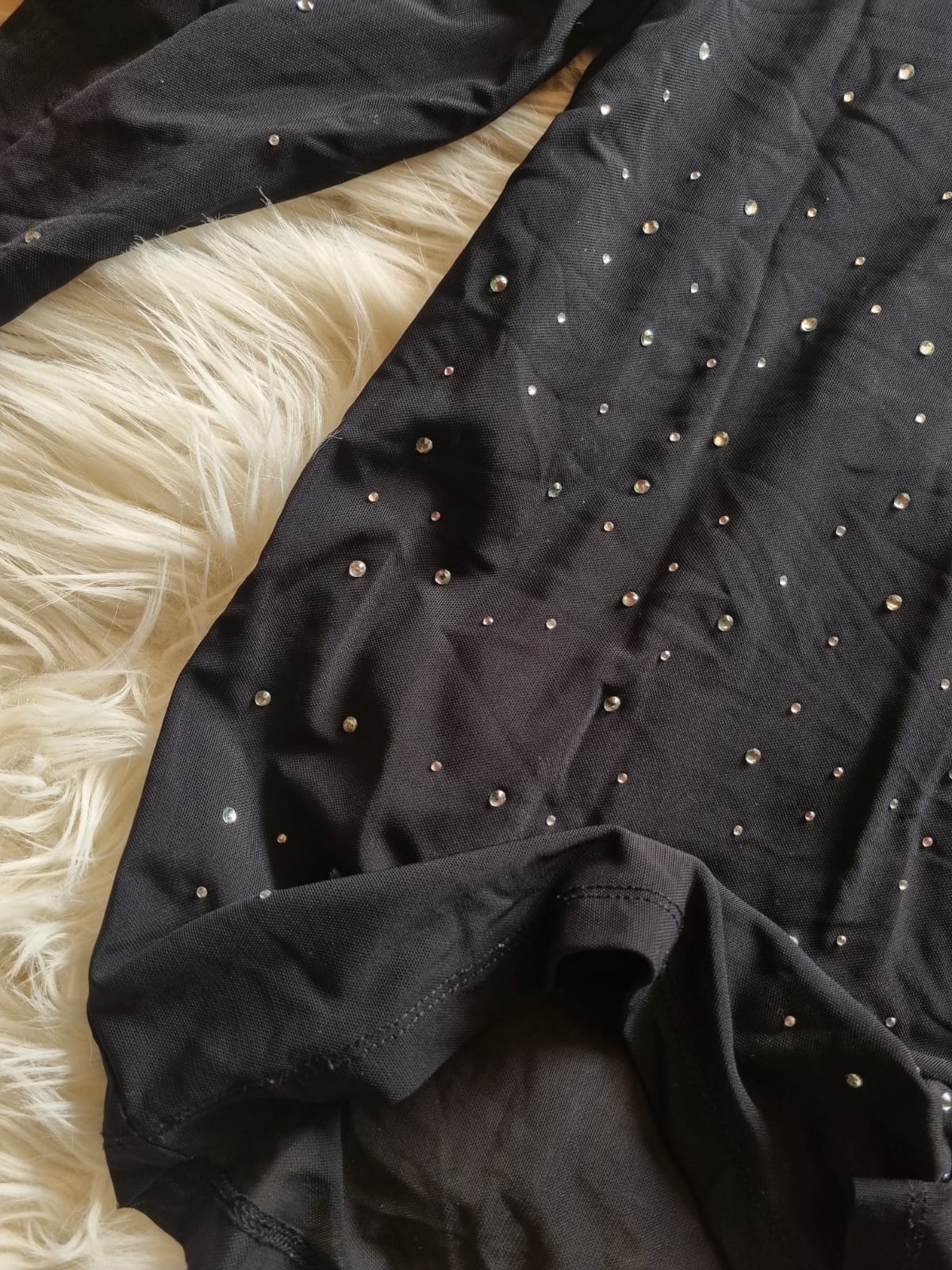 small size stretchable net top – chest 19″ | length 24″ small size stretchable net top – chest 19″ | length 24″