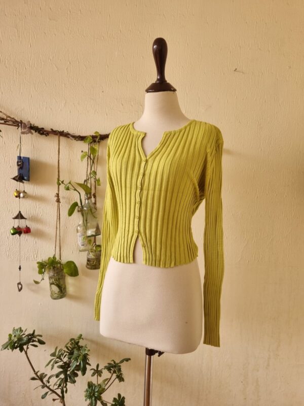 ribbed top – excellent condition