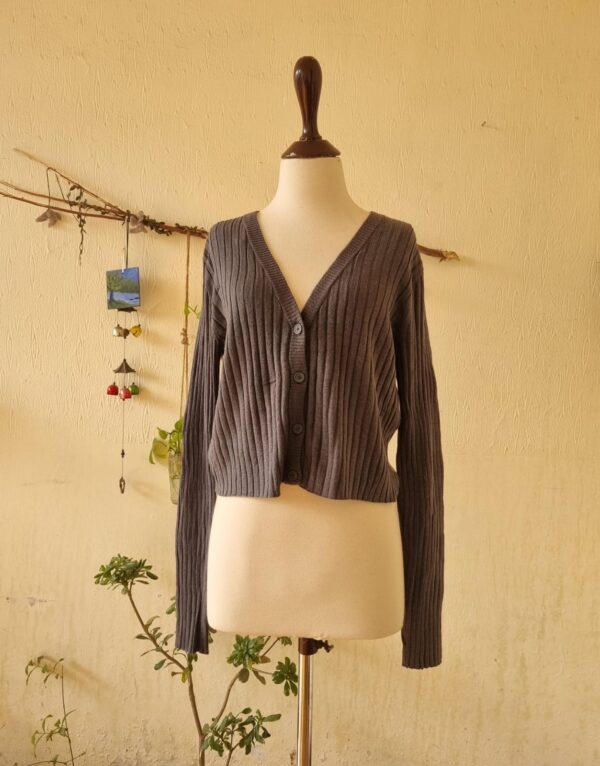 grey cardigan – excellent condition